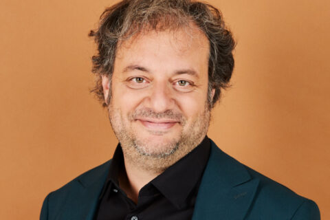 Portret Yuval Gal